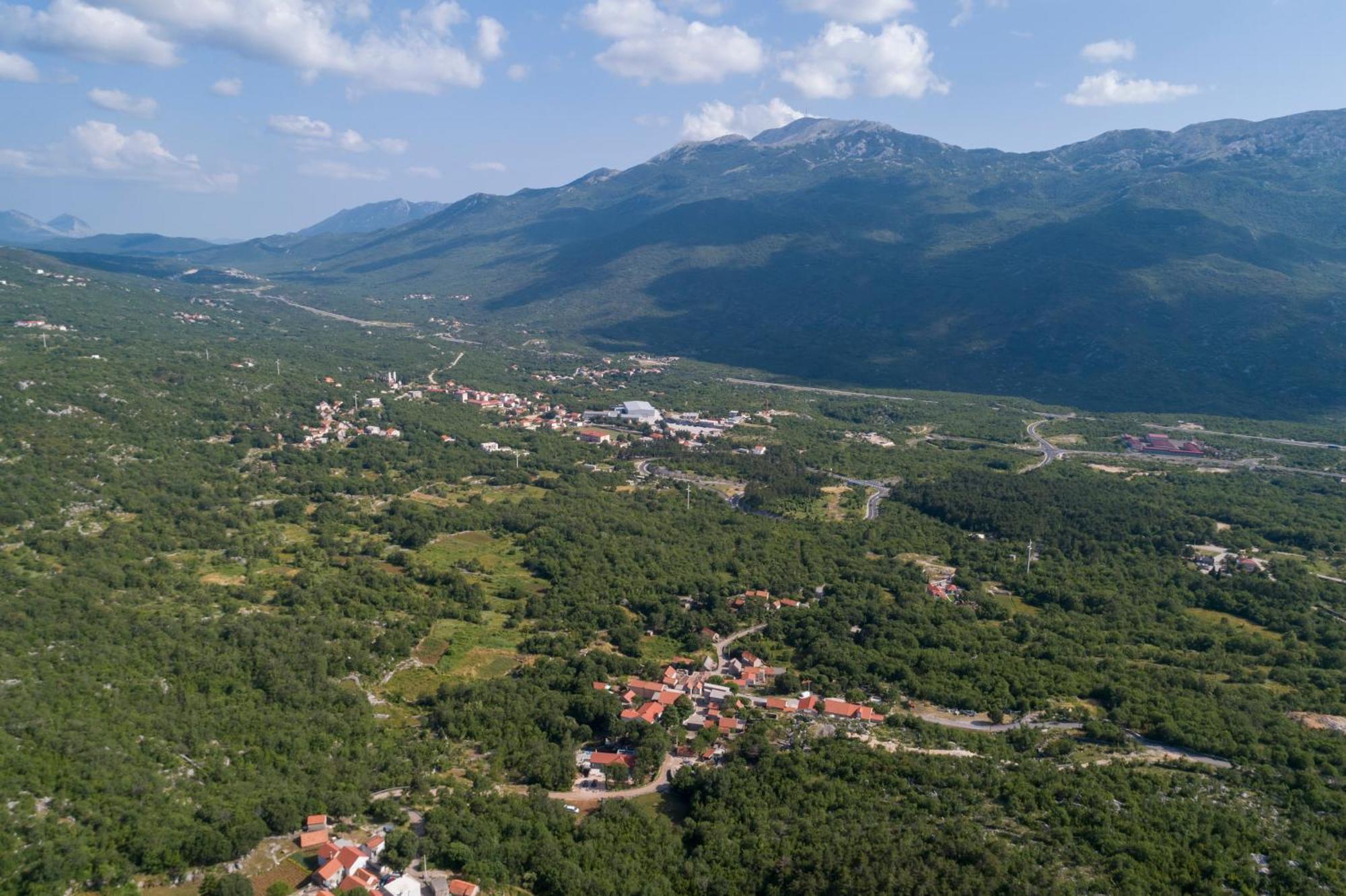Luxury Villa Andrea Vrzika In Forest Near The Sea Zagvozd Ngoại thất bức ảnh